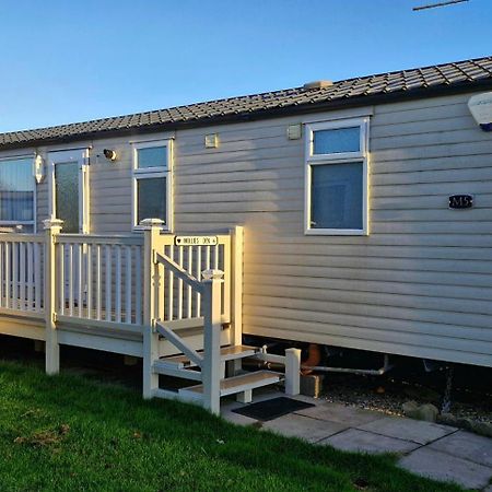 Hotel Mollies Den 6 Berth M5 Waterside Leisure Park Ingoldmells Exterior foto